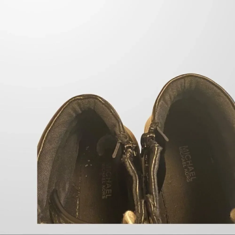 MICHAEL Kors Kid’s High top Sneakers